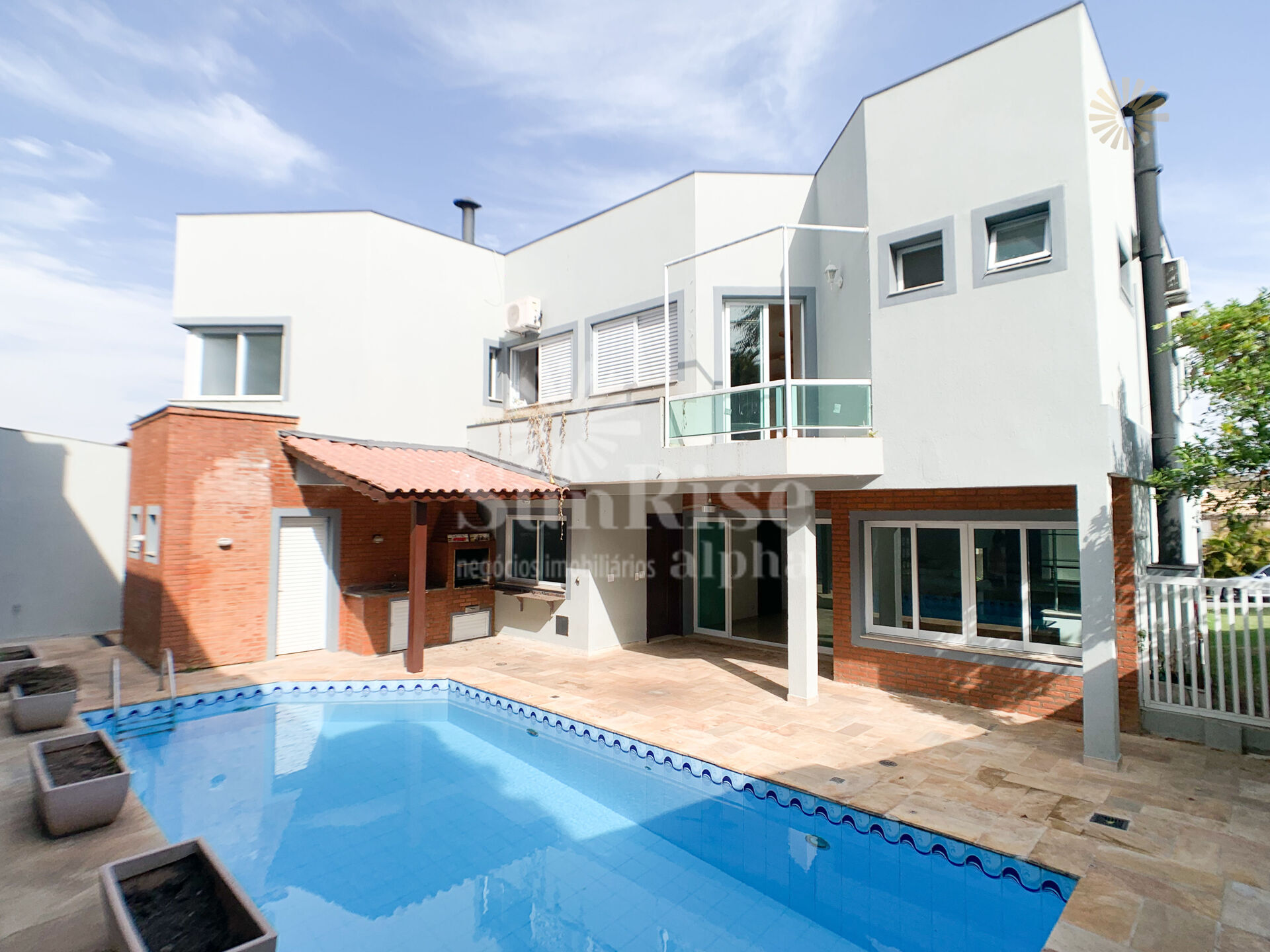 Casa em Alphaville, Santana de Parnaíba/SP de 400m² 4 quartos para locação R$ 13.000,00/mes