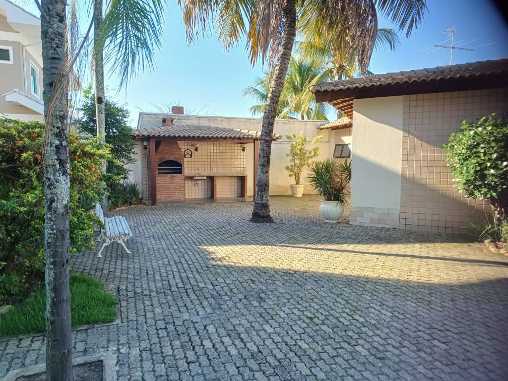 Casa em Camboinhas, Niterói/RJ de 217m² 3 quartos à venda por R$ 889.000,00