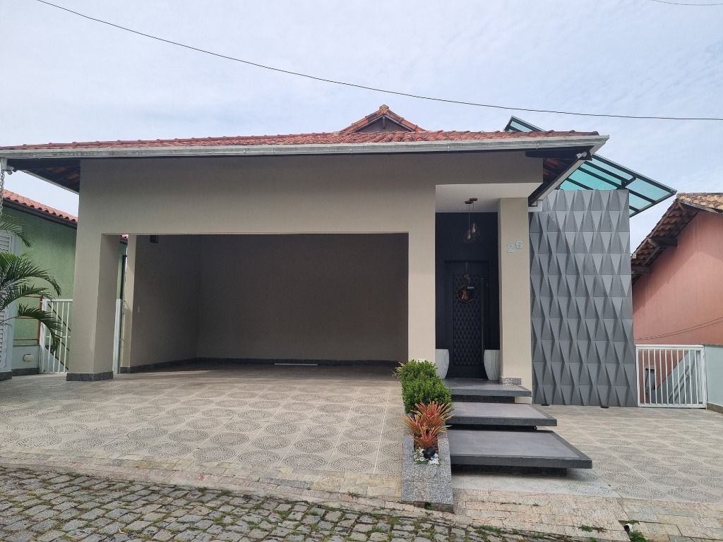 Casa em Sapê, Niterói/RJ de 427m² 3 quartos à venda por R$ 1.499.000,00