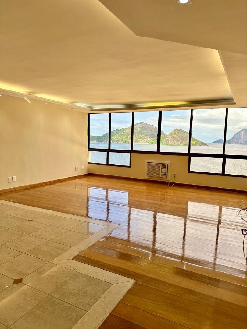 Apartamento em Icaraí, Niterói/RJ de 180m² 3 quartos à venda por R$ 2.499.000,01
