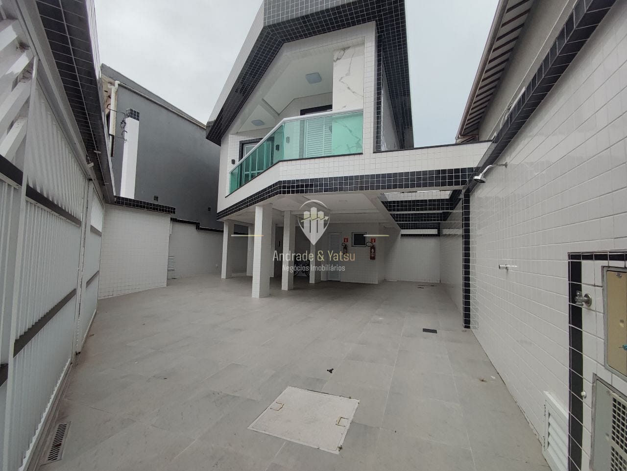 Casa em Vila Mirim, Praia Grande/SP de 50m² 2 quartos à venda por R$ 319.000,00