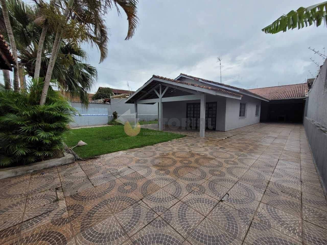 Casa em Parque Balneário Poiares, Caraguatatuba/SP de 168m² 4 quartos à venda por R$ 694.000,00