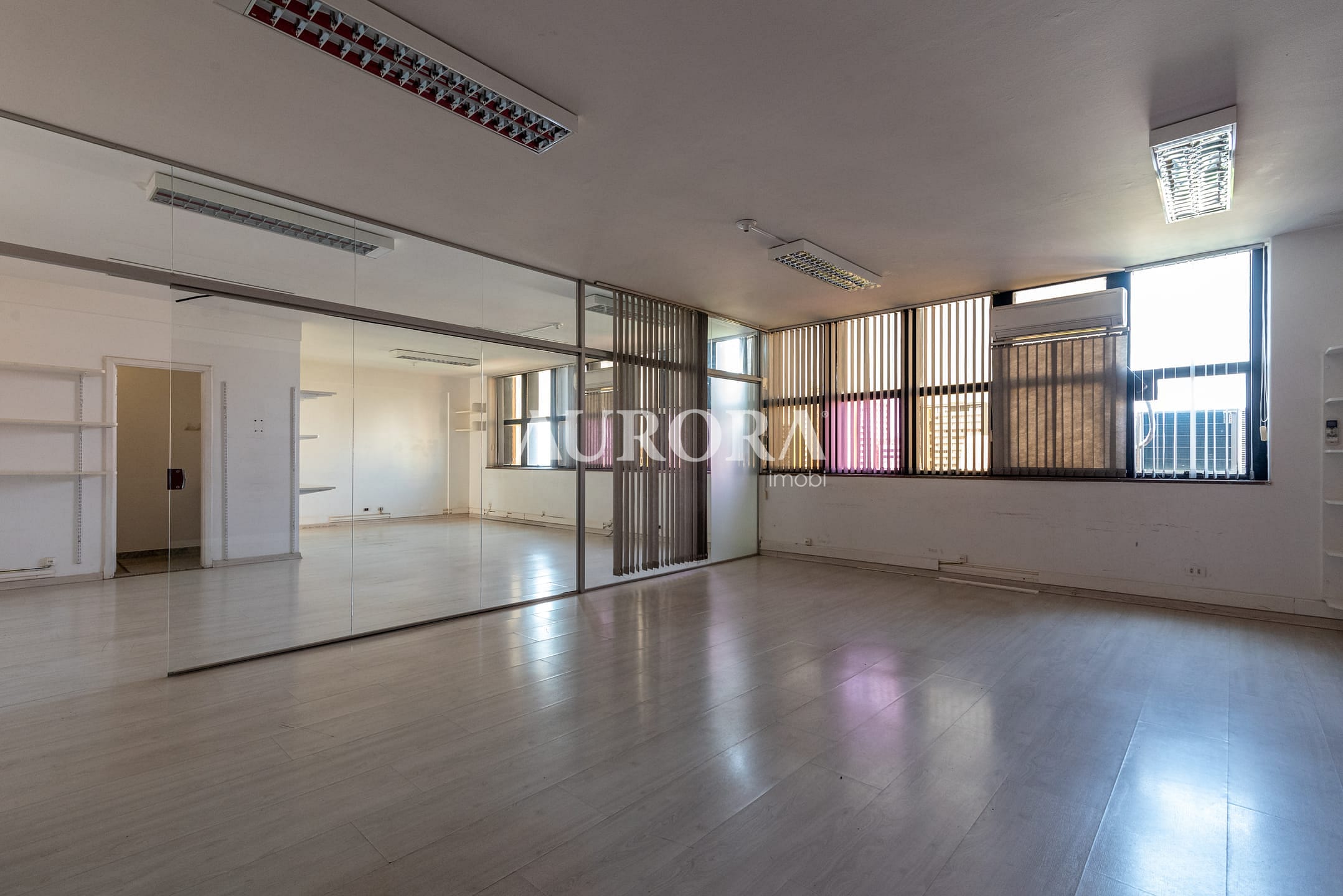 Sala em Centro, Londrina/PR de 87m² para locação R$ 1.600,00/mes