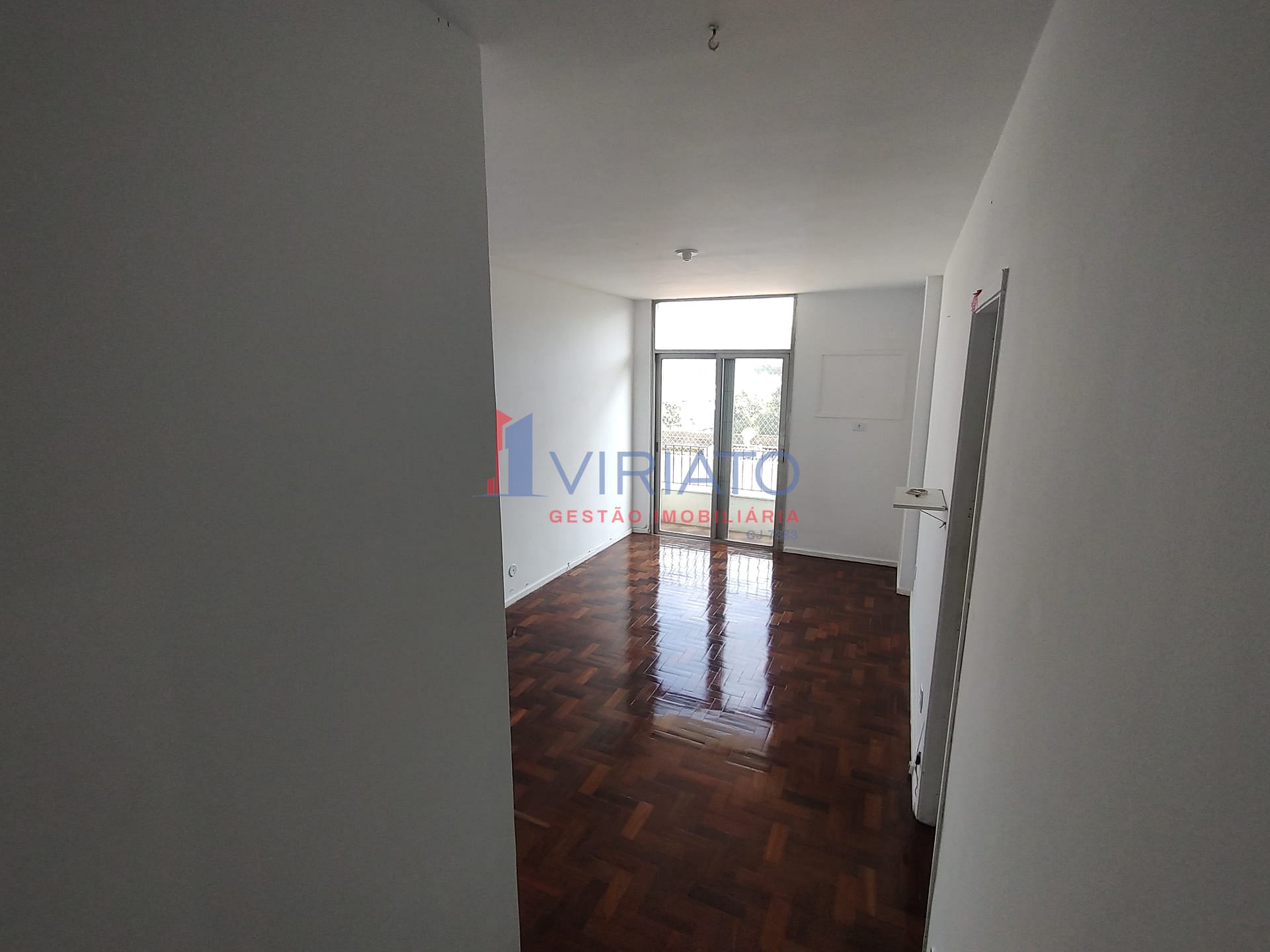 Apartamento em Tanque, Rio de Janeiro/RJ de 56m² 2 quartos para locação R$ 1.100,00/mes