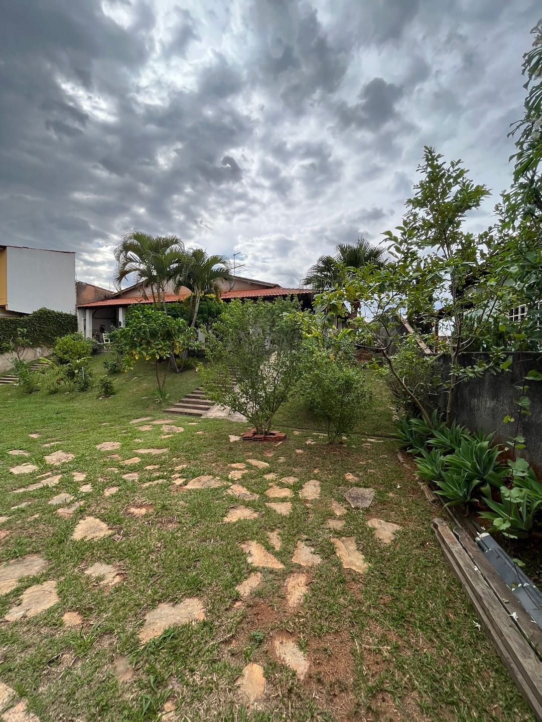 Casa em Asa Norte, Brasília/DF de 800m² 3 quartos à venda por R$ 1.294.000,00