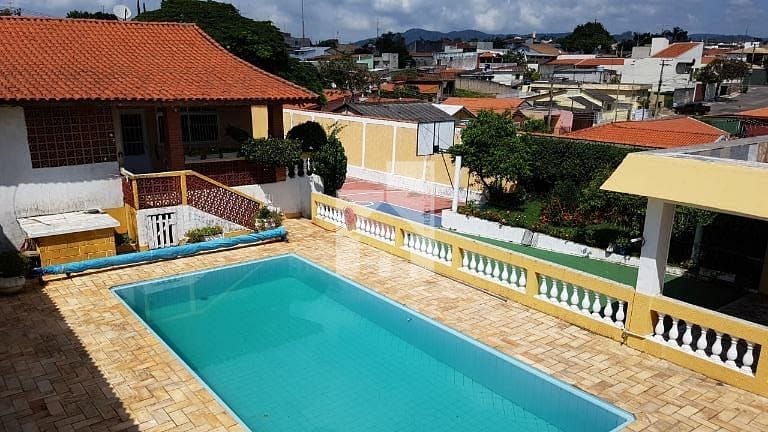 Casa em Vila M Genoveva, Jundiaí/SP de 304m² 3 quartos à venda por R$ 1.399.000,00