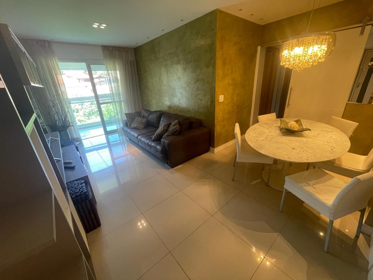 Apartamento em Camboinhas, Niterói/RJ de 97m² 3 quartos à venda por R$ 1.169.000,00