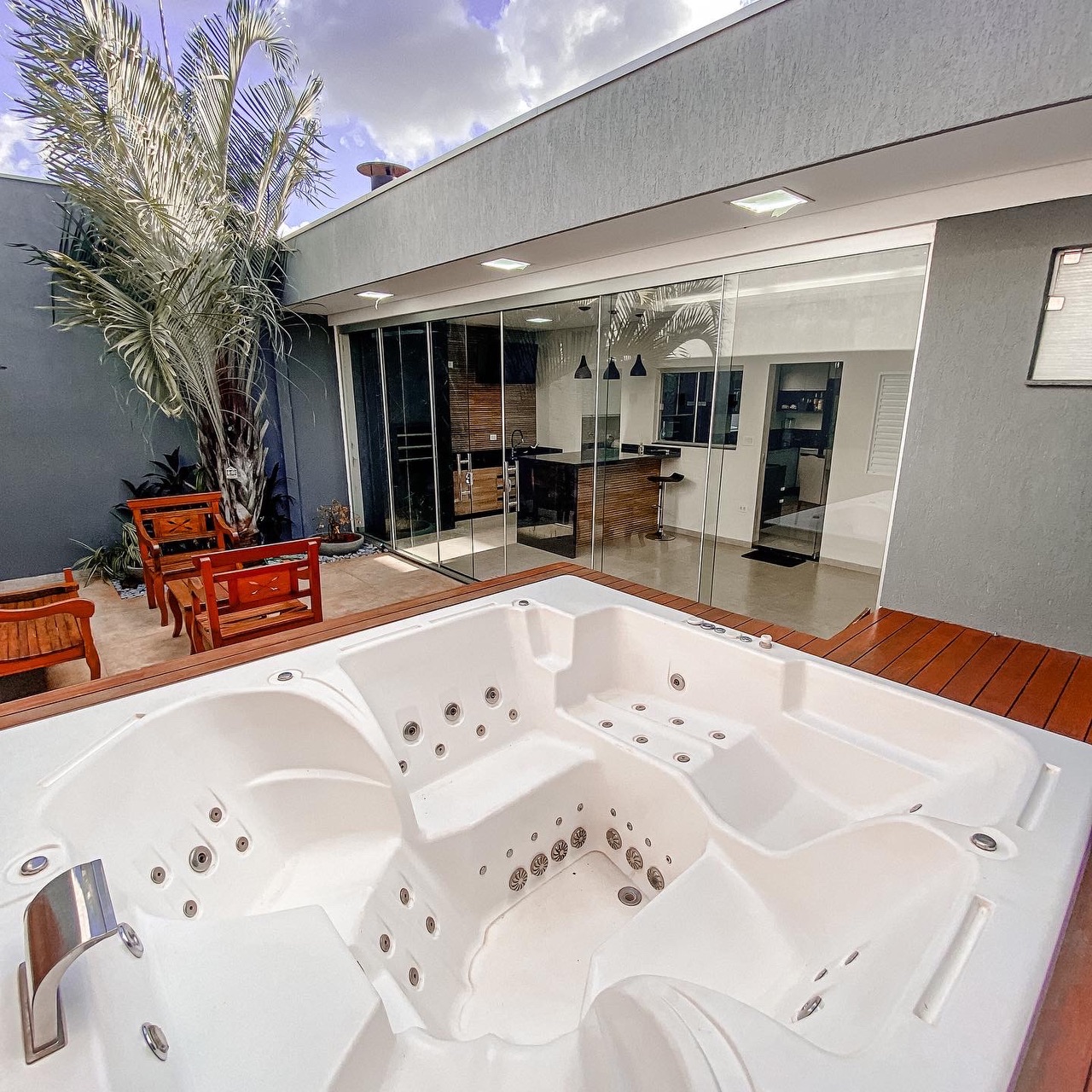 Casa em Monte Carlo, Campo Grande/MS de 137m² 1 quartos à venda por R$ 649.000,00