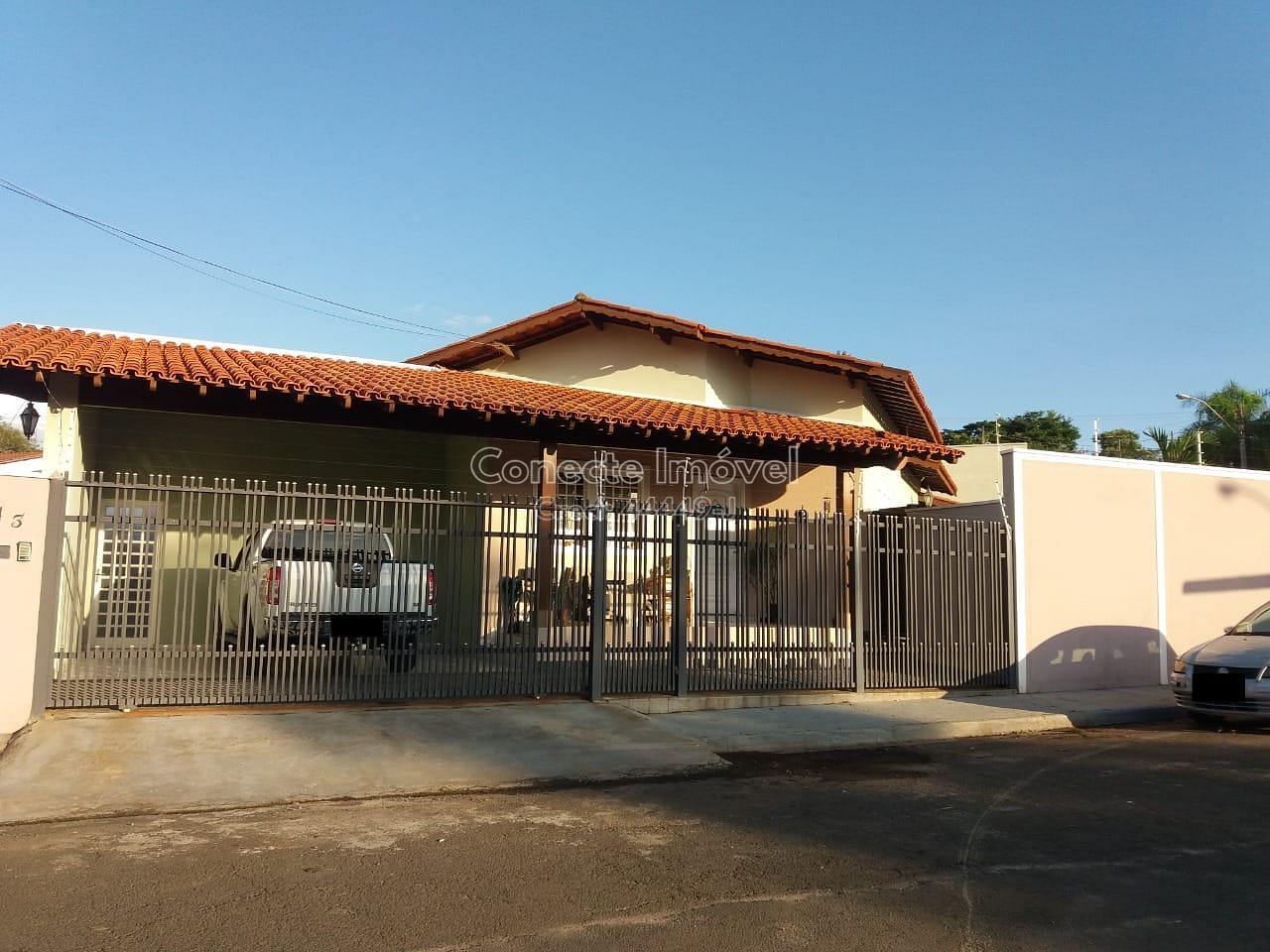 Casa em Centro, Jaguariúna/SP de 250m² 4 quartos à venda por R$ 909.000,00
