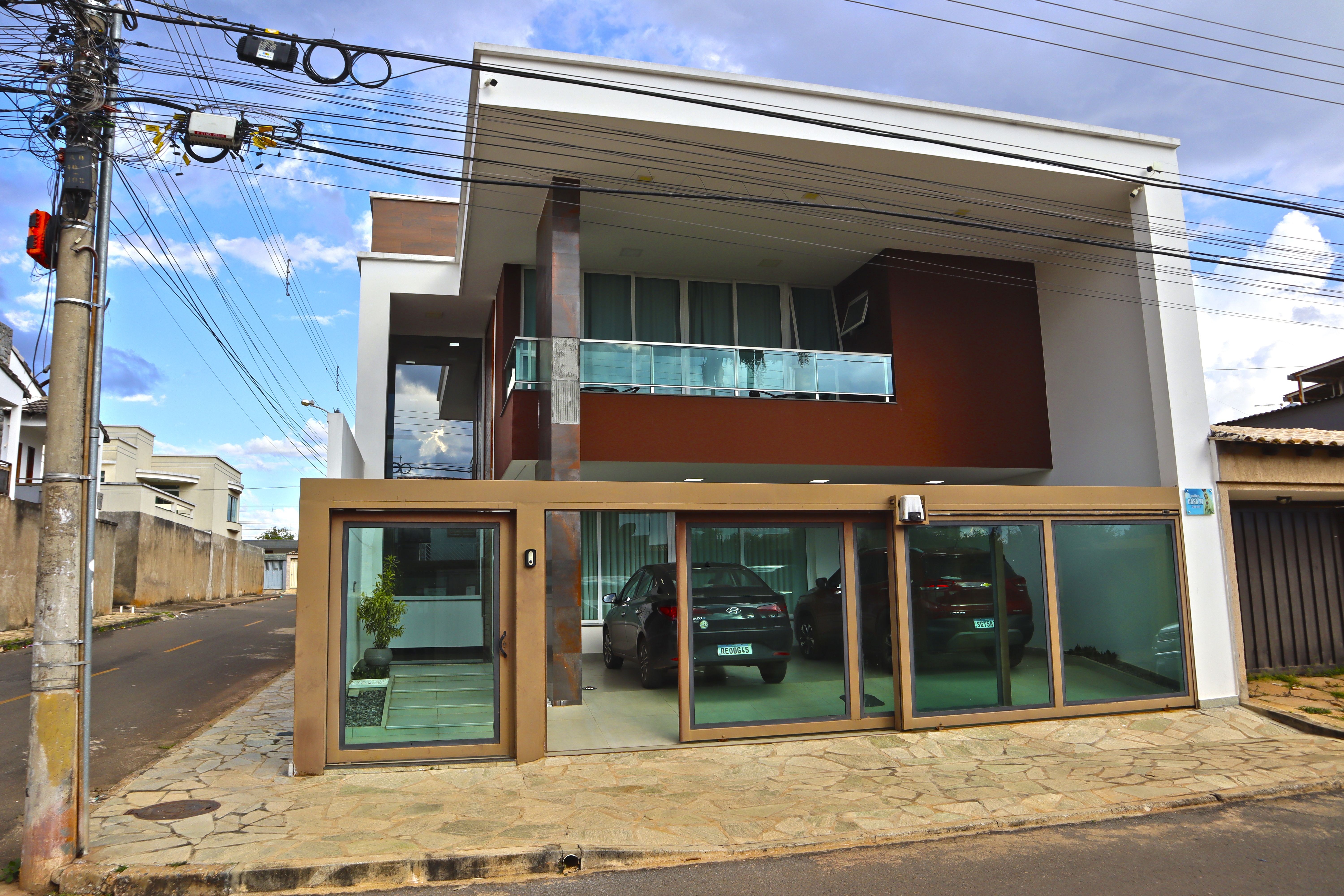 Sobrado em Setor Oeste (Gama), Brasília/DF de 345m² 4 quartos à venda por R$ 1.498.000,00