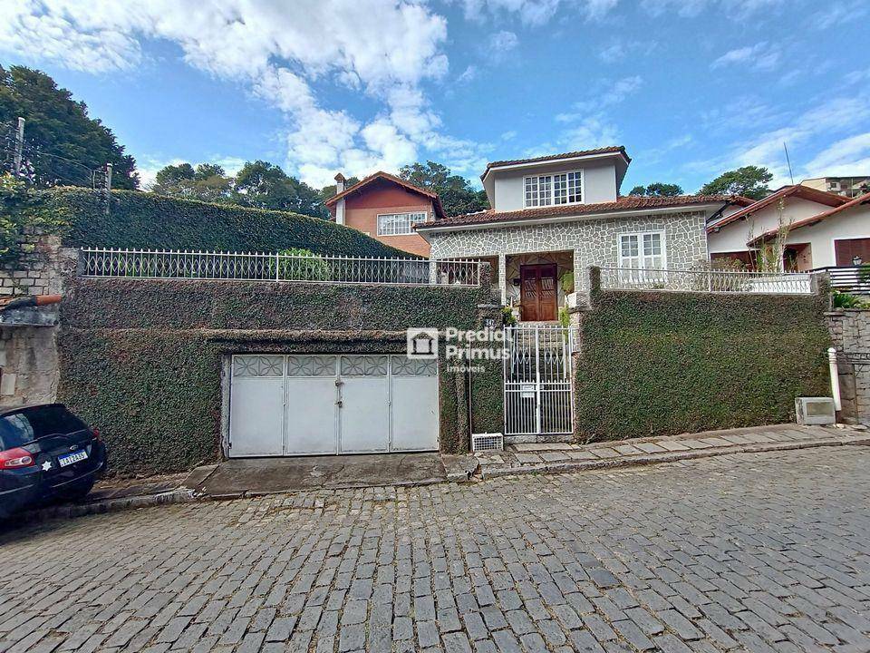 Casa em Cônego, Nova Friburgo/RJ de 120m² 3 quartos à venda por R$ 749.000,00