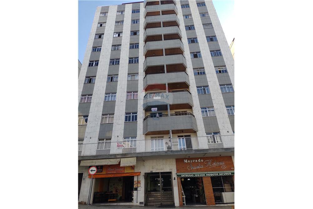 Apartamento em Paineiras, Juiz de Fora/MG de 139m² 4 quartos para locação R$ 1.800,00/mes