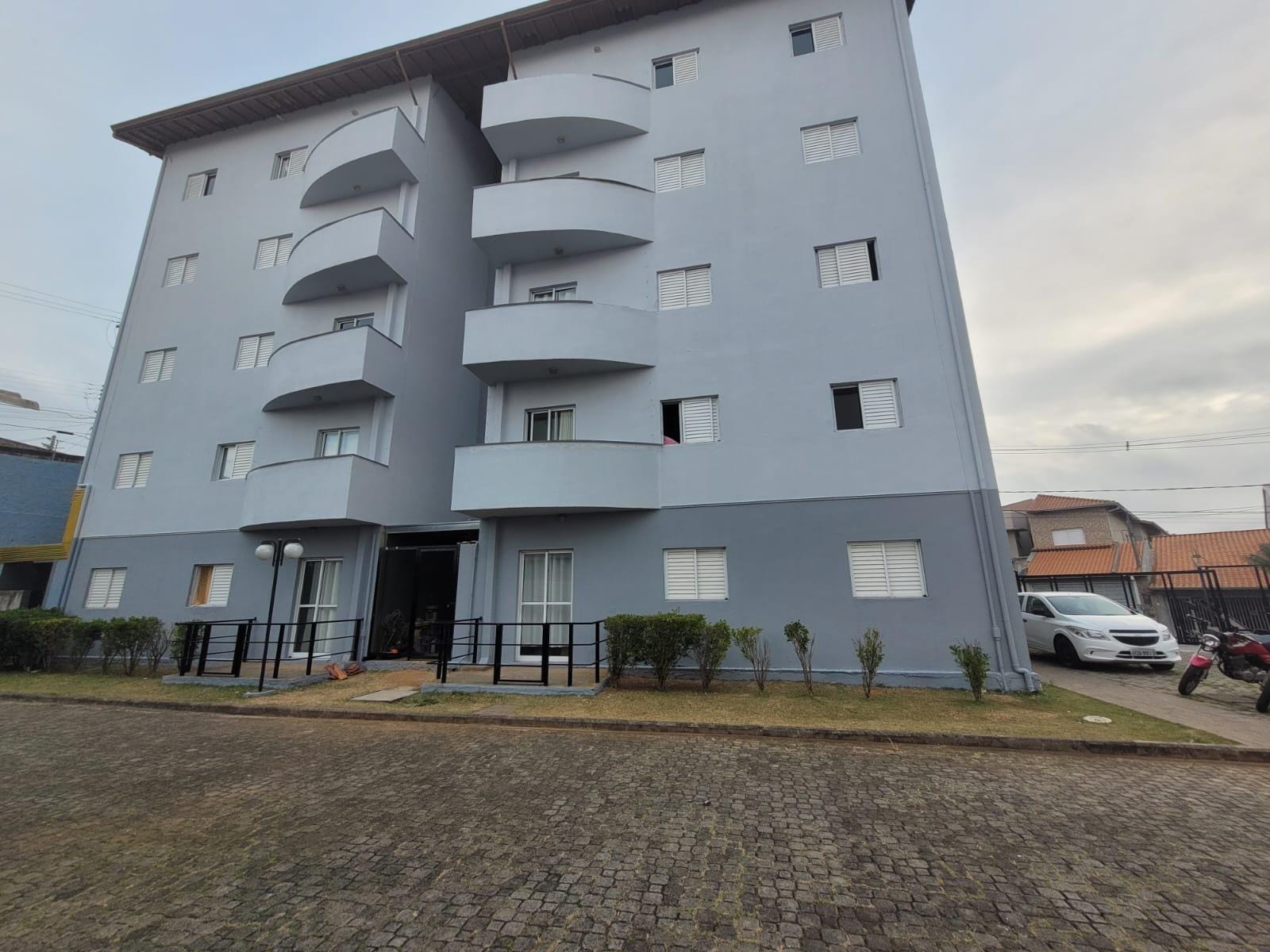 Apartamento em Vila Brasileira, Mogi das Cruzes/SP de 63m² 2 quartos à venda por R$ 239.000,00