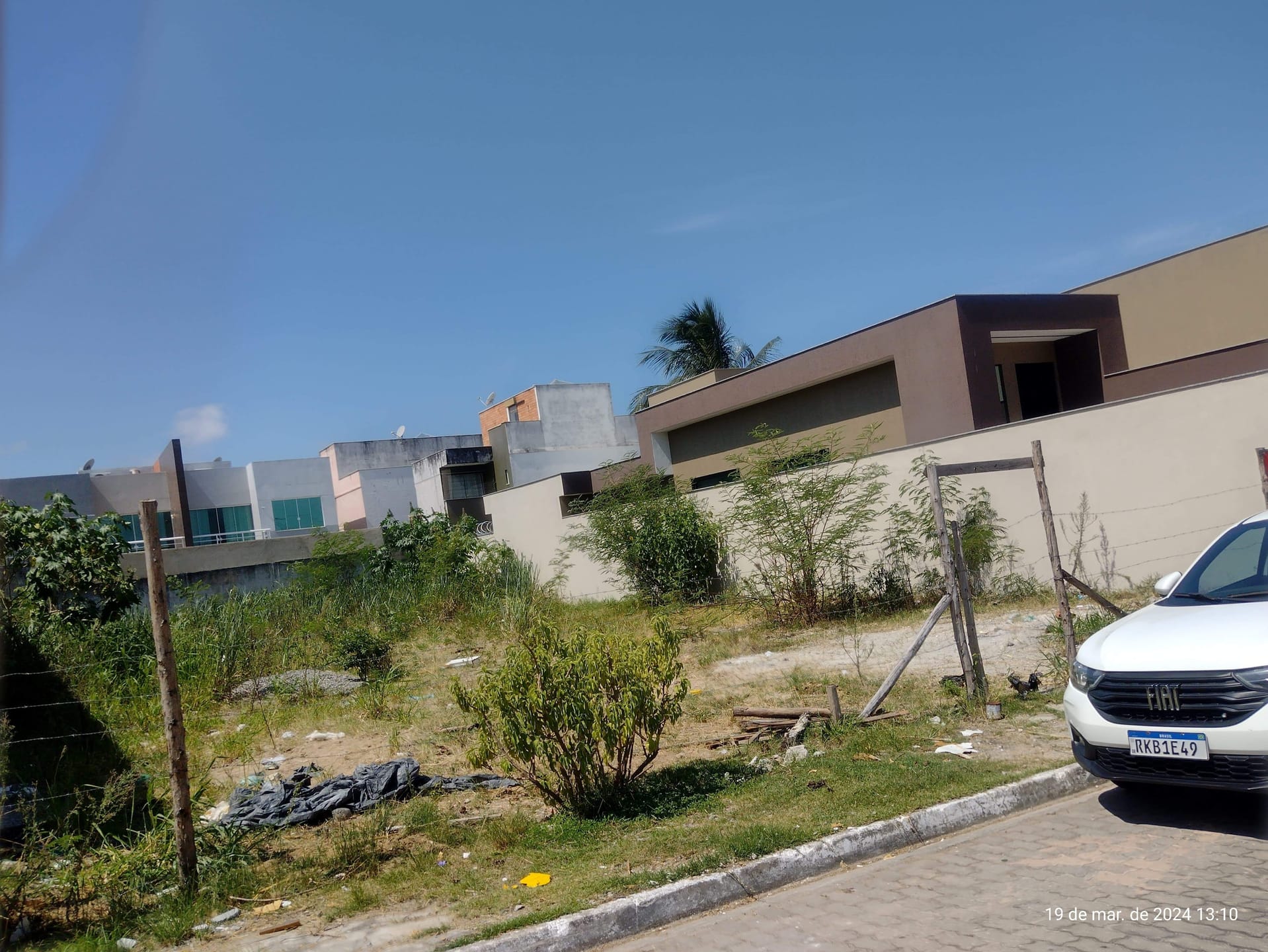 Terreno em Portinho, Cabo Frio/RJ de 10m² à venda por R$ 749.000,00