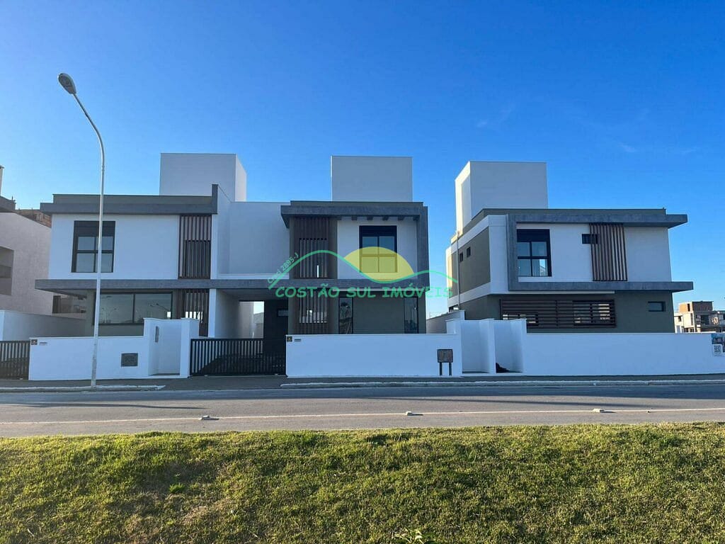 Casa em Campeche, Florianópolis/SC de 127m² 3 quartos à venda por R$ 1.399.000,00