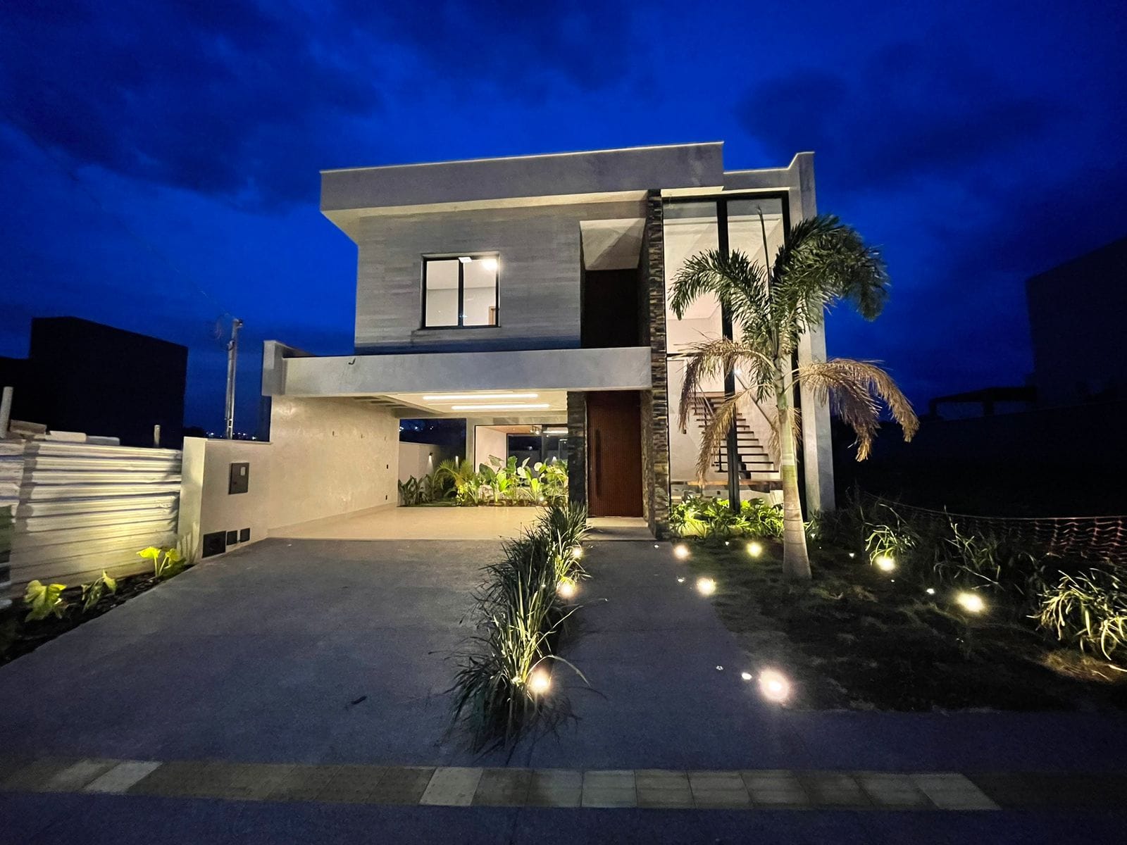 Casa em Parque Residencial Morumbi, Senador Canedo/GO de 250m² 3 quartos à venda por R$ 1.549.000,00