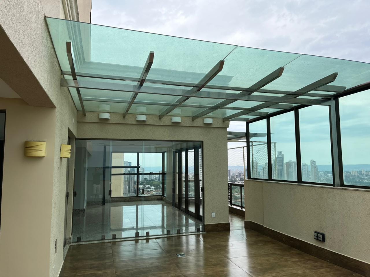 Penthouse em Setor Bela Vista, Goiânia/GO de 332m² 4 quartos à venda por R$ 3.199.000,00