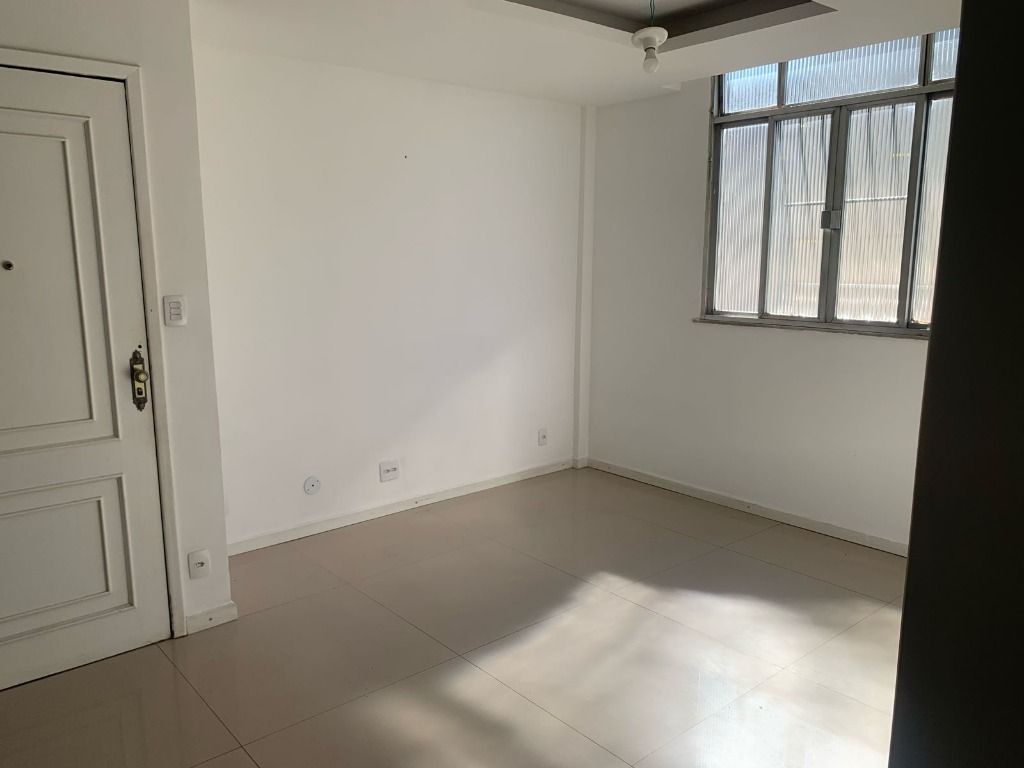 Apartamento em Colubande, São Gonçalo/RJ de 47m² 2 quartos à venda por R$ 159.000,00