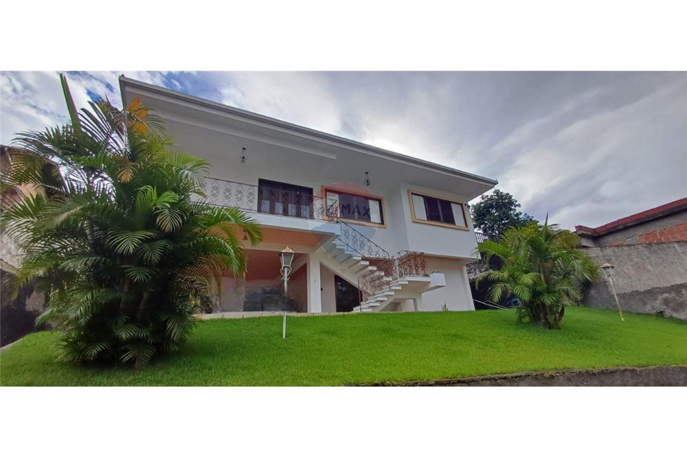 Casa em Barra do Imbuí, Teresópolis/RJ de 237m² 6 quartos à venda por R$ 997.000,00