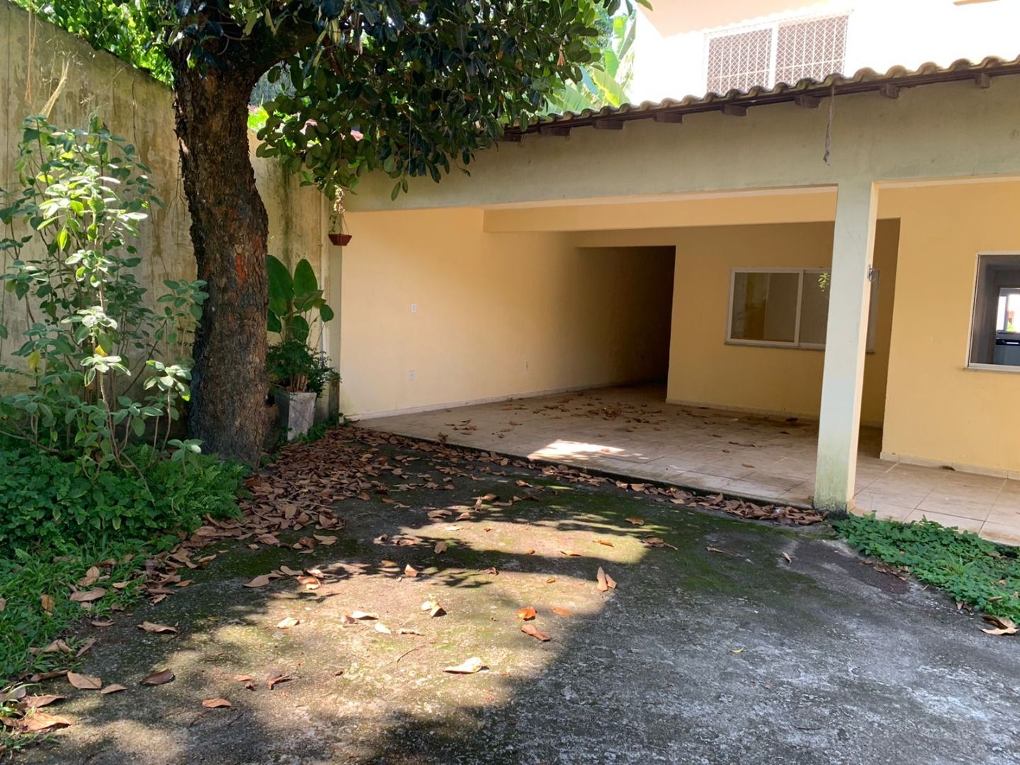 Casa em Pendotiba, Niterói/RJ de 334m² 4 quartos à venda por R$ 649.000,00