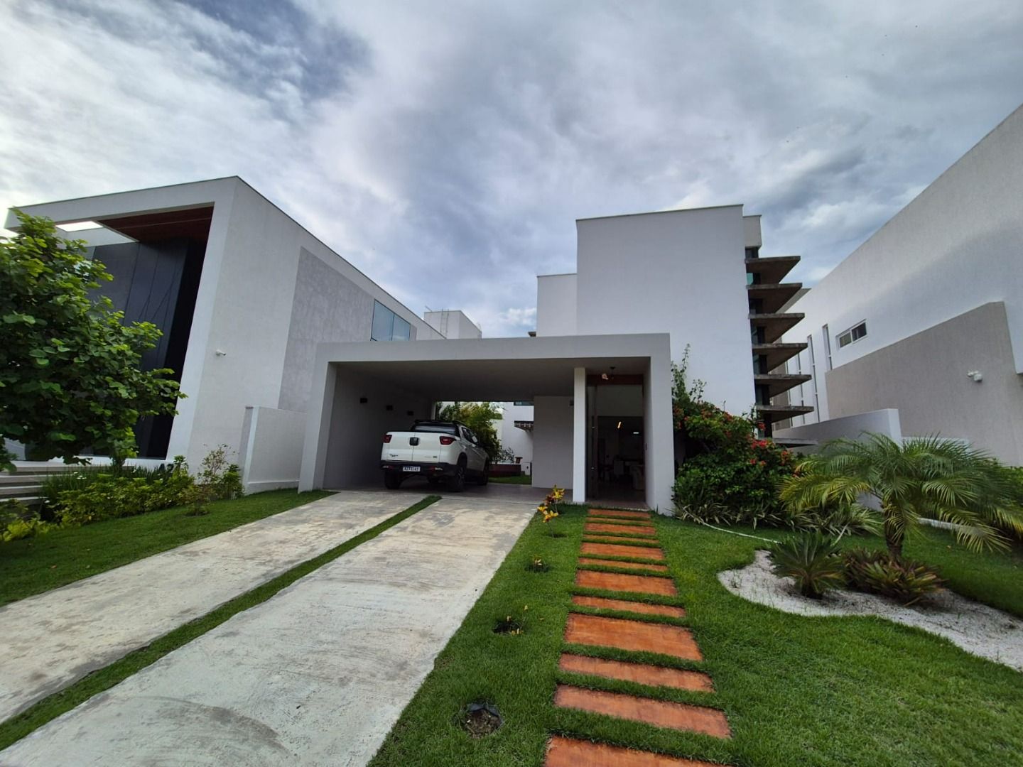 Casa em Nova Caruaru, Caruaru/PE de 300m² 4 quartos para locação R$ 8.000,00/mes