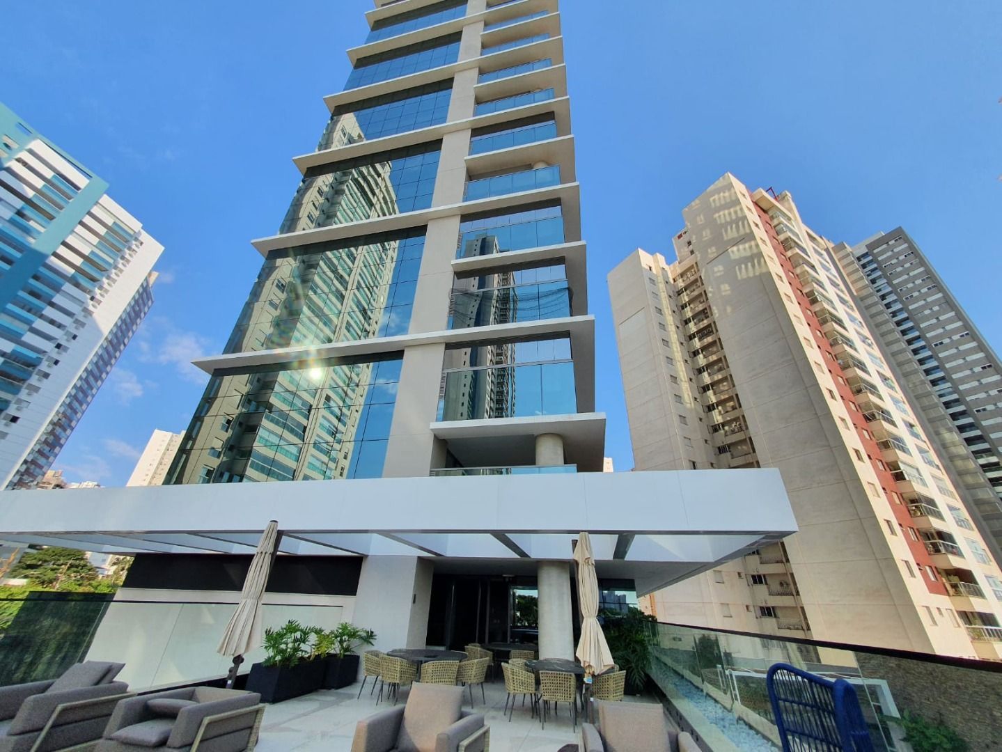 Apartamento em Santa Rosa, Londrina/PR de 323m² 3 quartos à venda por R$ 4.199.000,00