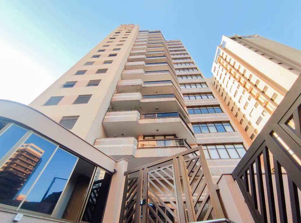 Apartamento em Centro, Londrina/PR de 248m² 3 quartos à venda por R$ 1.099.000,00
