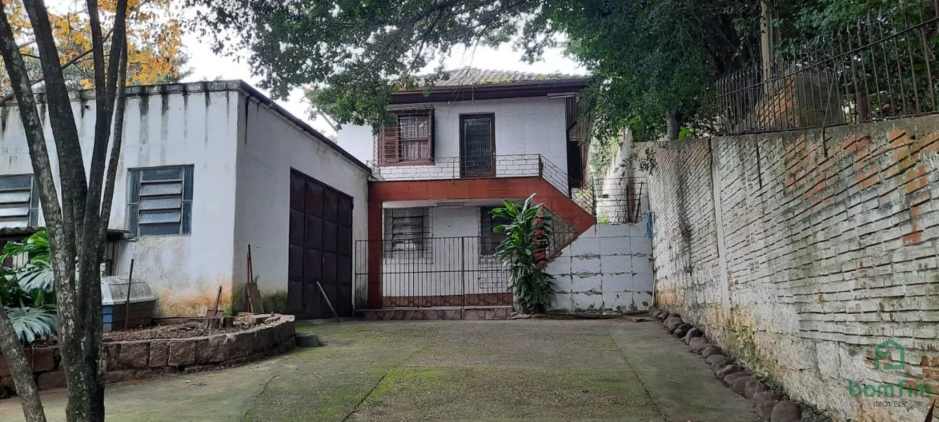 Casa em Vila Nova, Porto Alegre/RS de 300m² 3 quartos à venda por R$ 769.000,00