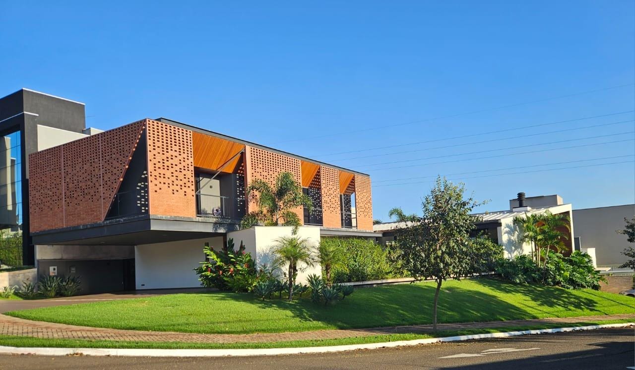 Casa em Recanto do Salto, Londrina/PR de 453m² 3 quartos à venda por R$ 3.999.000,00