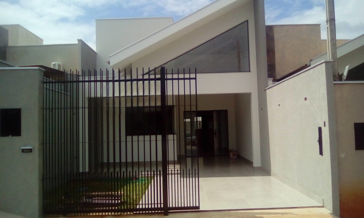 Casa em Jardim Monte Rei, Maringá/PR de 103m² 3 quartos à venda por R$ 419.000,00