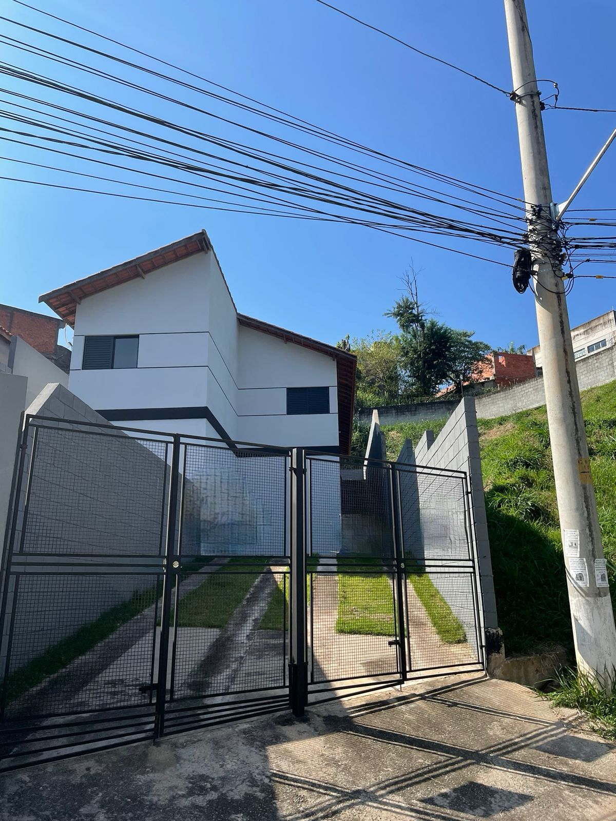 Casa em Jardim Maria Tereza, Cotia/SP de 178m² 2 quartos à venda por R$ 349.000,00