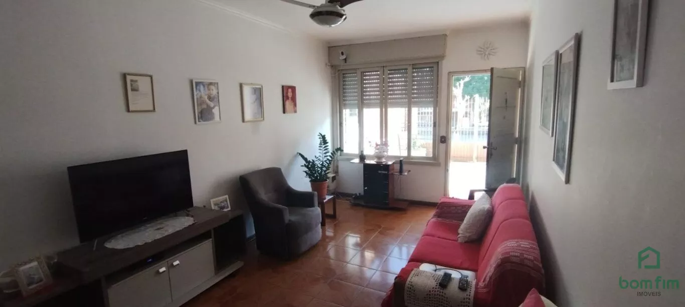 Casa em Medianeira, Porto Alegre/RS de 120m² 3 quartos à venda por R$ 489.000,00