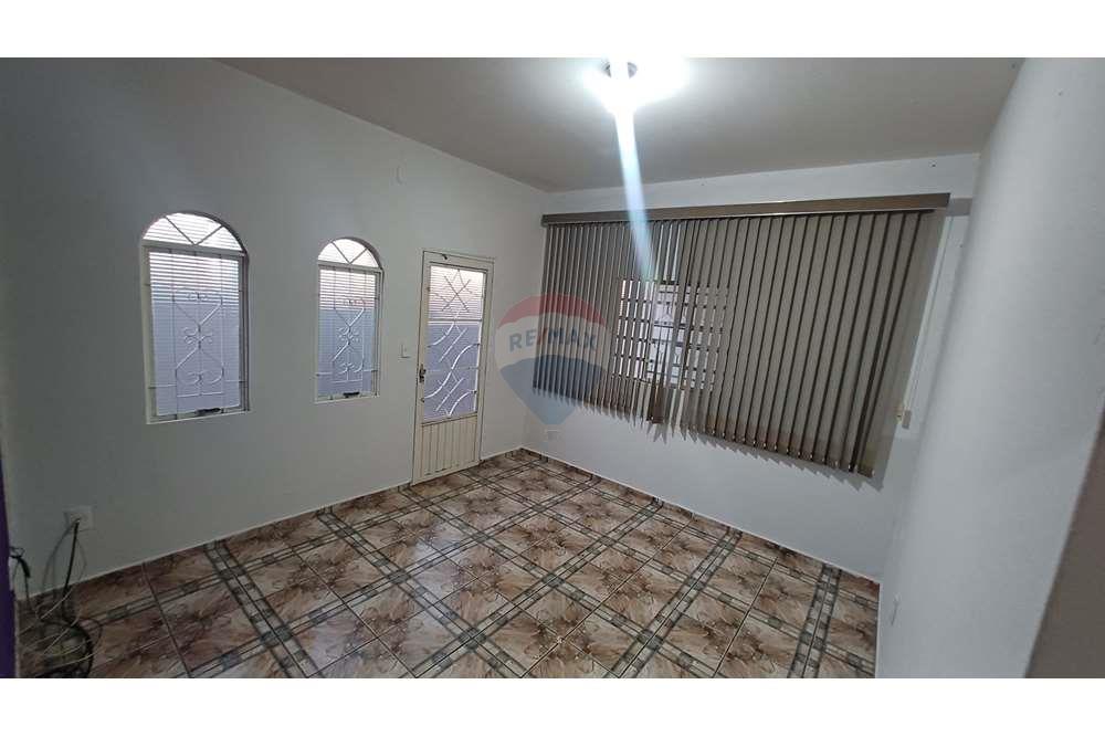 Casa em Parque Imperial, Botucatu/SP de 180m² 4 quartos para locação R$ 1.500,00/mes