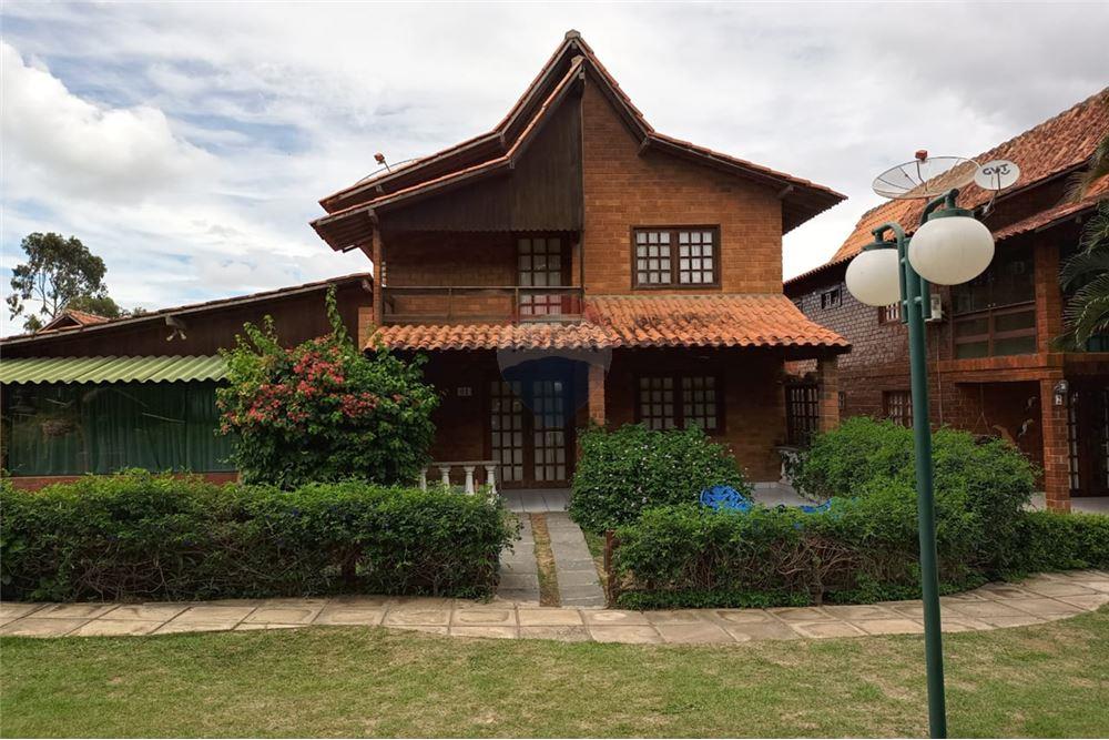 Casa em Santana, Gravatá/PE de 200m² 5 quartos à venda por R$ 449.000,00
