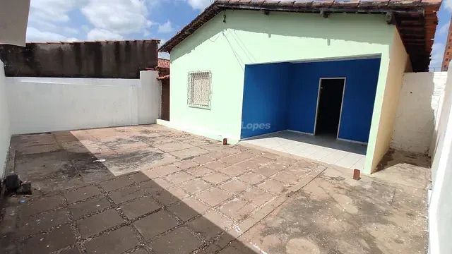 Casa em Saci, Teresina/PI de 200m² 3 quartos à venda por R$ 269.000,00