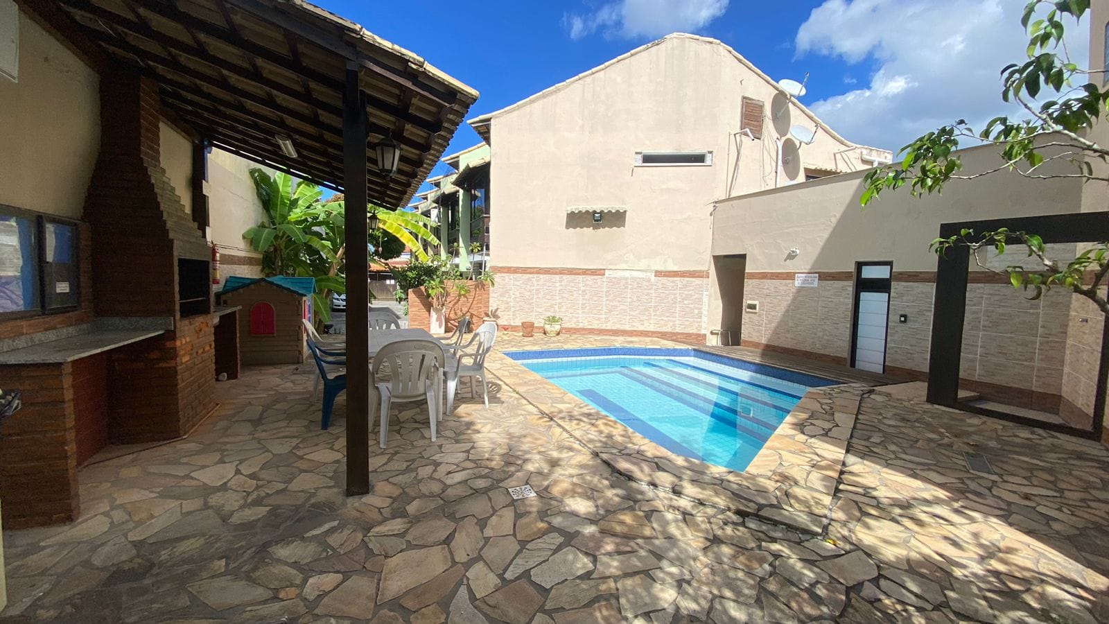 Casa em Parque Burle, Cabo Frio/RJ de 67m² 2 quartos à venda por R$ 368.000,00