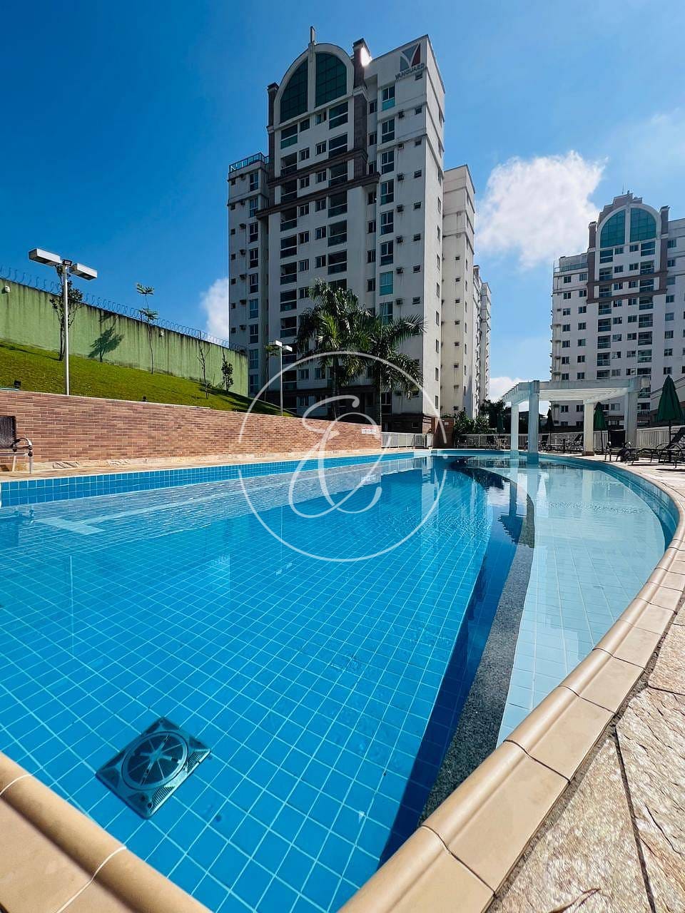 Penthouse em Anita Garibaldi, Joinville/SC de 129m² 3 quartos à venda por R$ 899.000,00