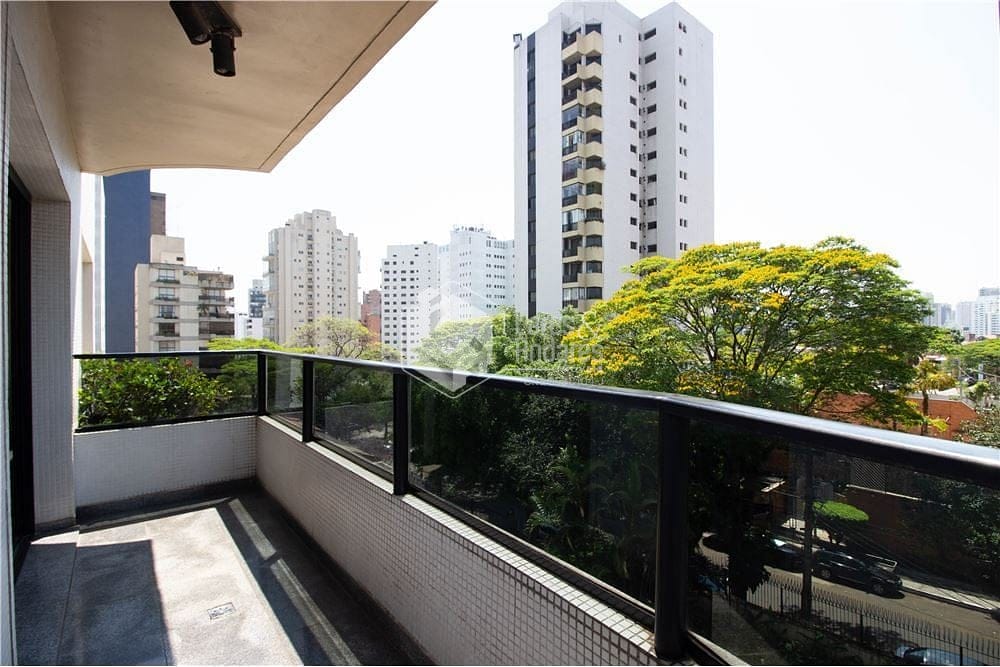 Apartamento em Moema, São Paulo/SP de 220m² 4 quartos à venda por R$ 2.179.000,00