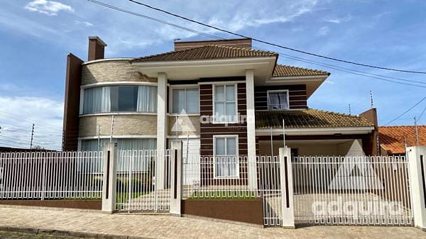 Sobrado em Orfãs, Ponta Grossa/PR de 440m² 3 quartos à venda por R$ 2.199.000,00