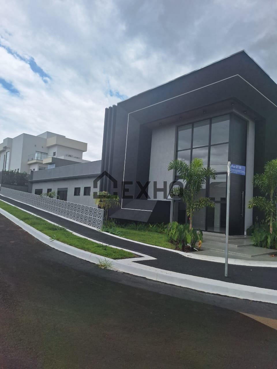 Casa em Setor Central, Anápolis/GO de 256m² 4 quartos à venda por R$ 2.499.000,00