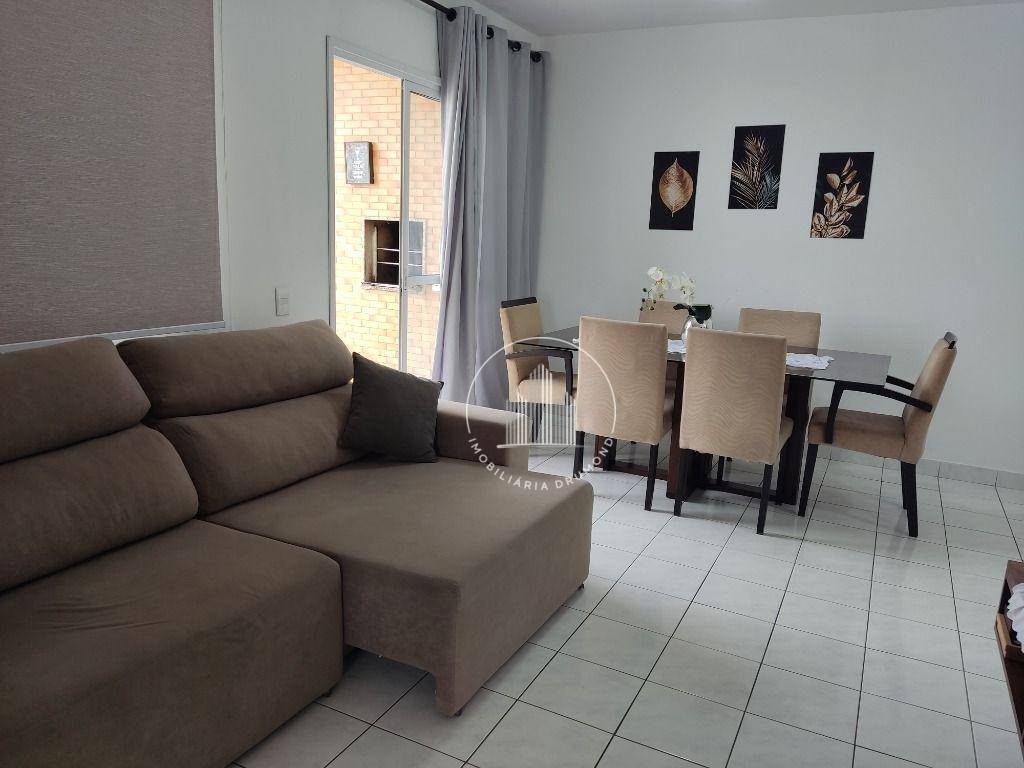 Apartamento em Capoeiras, Florianópolis/SC de 65m² 2 quartos à venda por R$ 498.000,00