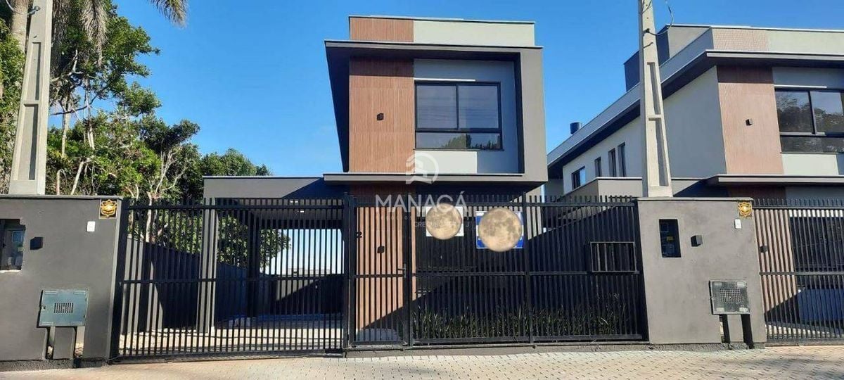 Sobrado em , Barra Velha/SC de 140m² 3 quartos à venda por R$ 749.000,00