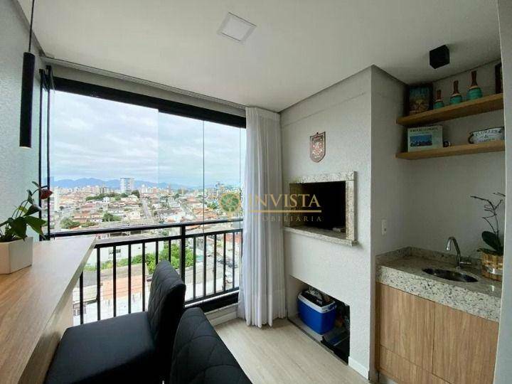 Apartamento em Barreiros, São José/SC de 67m² 2 quartos à venda por R$ 619.000,00