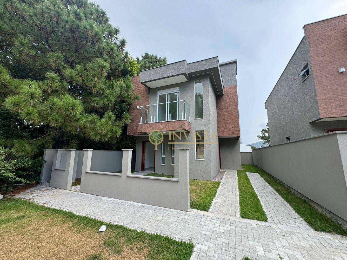 Casa em São João do Rio Vermelho, Florianópolis/SC de 122m² 3 quartos à venda por R$ 779.000,00