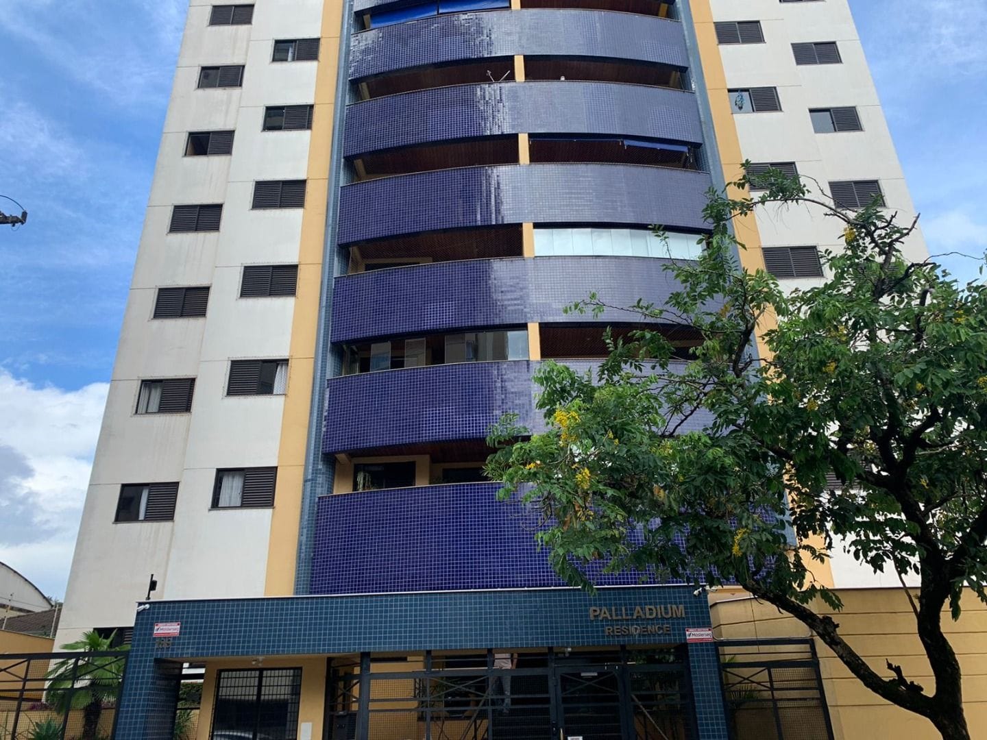 Apartamento em Centro, Londrina/PR de 103m² 3 quartos à venda por R$ 494.000,00