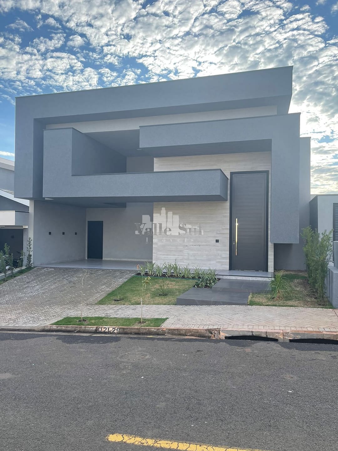 Casa em Centro, São José do Rio Preto/SP de 211m² 3 quartos à venda por R$ 1.549.000,00