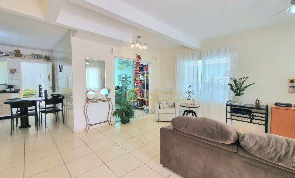 Casa em Carianos, Florianópolis/SC de 200m² 3 quartos à venda por R$ 1.239.000,00