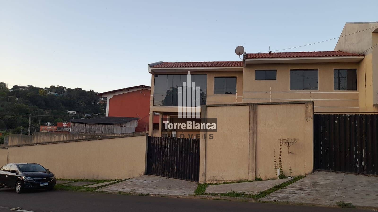 Sobrado em Estrela, Ponta Grossa/PR de 178m² 3 quartos à venda por R$ 529.000,00