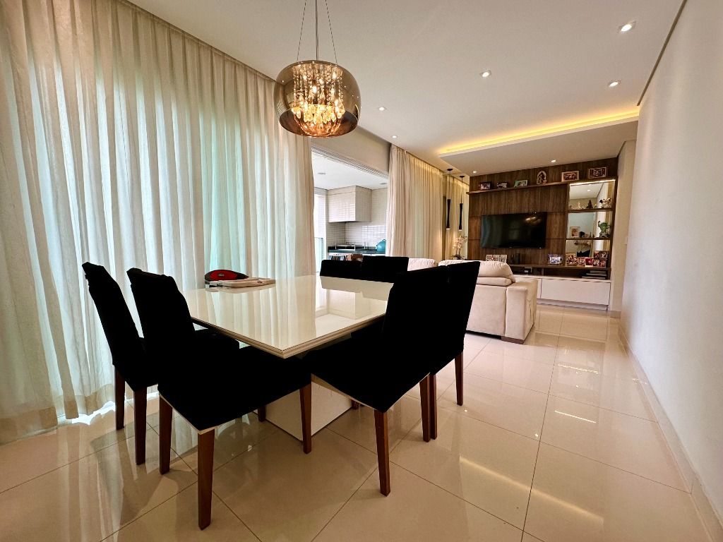 Apartamento em Gonzaga, Santos/SP de 98m² 2 quartos à venda por R$ 1.179.000,00