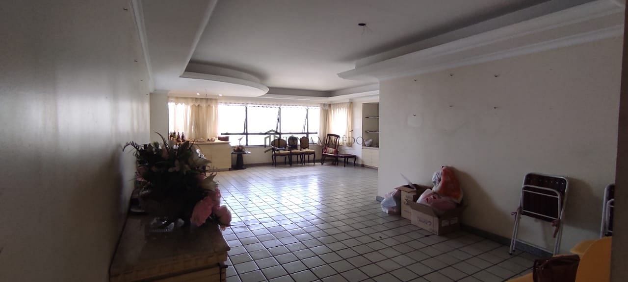 Apartamento em Espinheiro, Recife/PE de 198m² 3 quartos à venda por R$ 949.000,00